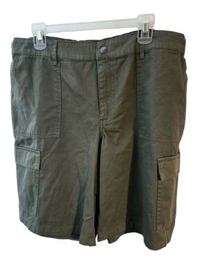wild fable Olive Green Cargo Shorts - Could Fit XL - Read Measurements